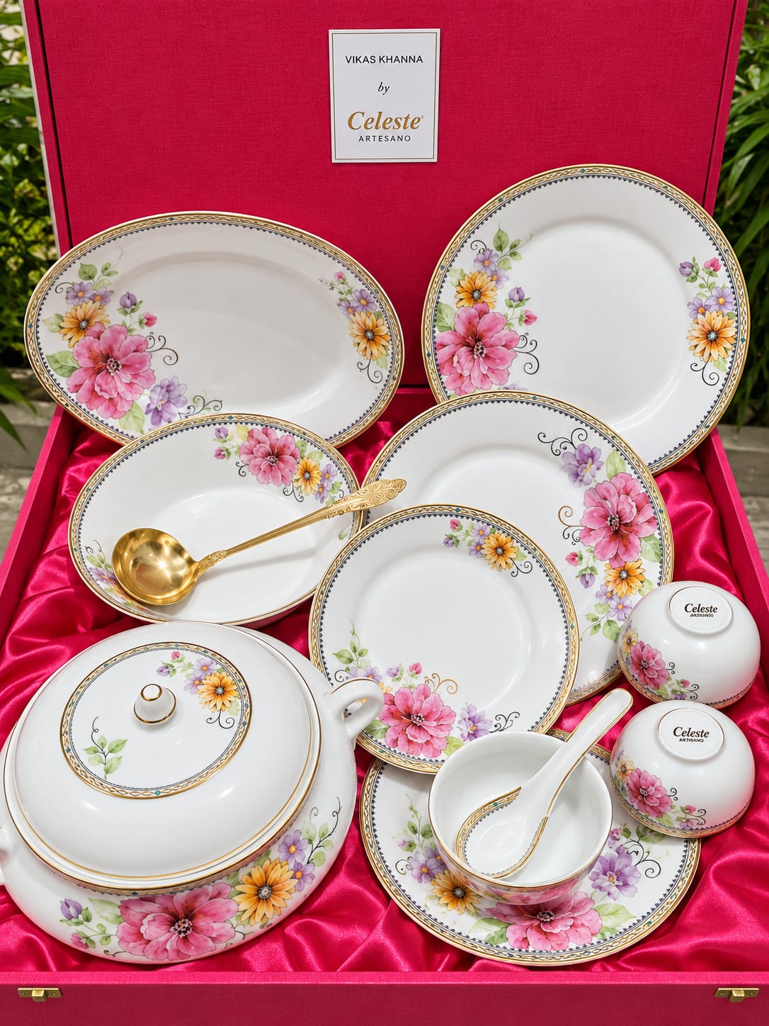 Pink Flora Dinner Set – 35 Pieces